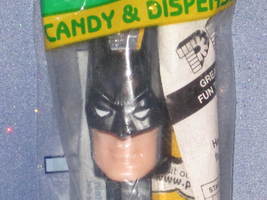 DC Comics Batman Candy Dispenser by PEZ (B). - $7.00