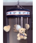 Detroit Tigers Baby Crib Mobile by Duck House Sports - MLB- Baseball- Bears - $481.98 MXN