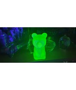Czech Uranium glass green bear collectible - $1,435.27 MXN