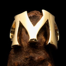 Perfect Men&#39;s Costume Signet Pinky Ring one Bold Letter Initial M - solid Brass - £18.98 GBP+