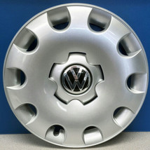 ONE 2003-2009 Volkswagen Golf / Rabbit 61544 15&quot; Wheel Cover OEM 1C0-601147-LGJW - £74.26 GBP