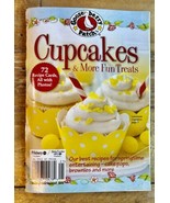 2014 Gooseberry Patch Cupcakes &amp; More Dessert Recipe Book - £4.14 GBP