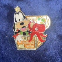 Disney Goofy &amp; Octopus Treasure Chest Pirate Summer 2017 Game Prize Pin Japan - £7.91 GBP
