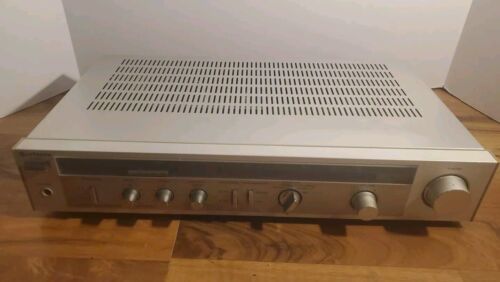 Hitachi SR-1900 AM-FM Stereo Receiver POWER Tested Only As Is Parts Or Repair  - $24.74