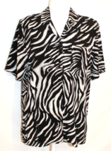 Alfred Dunner Blouse Size 10 Zebra Black White Short Sleeve Button Up Collared - £11.67 GBP