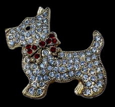 Signed Monet Scottish Terrier Scotty Dog Christmas Holiday Pin Brooch Jewelry 2&quot; - £19.53 GBP