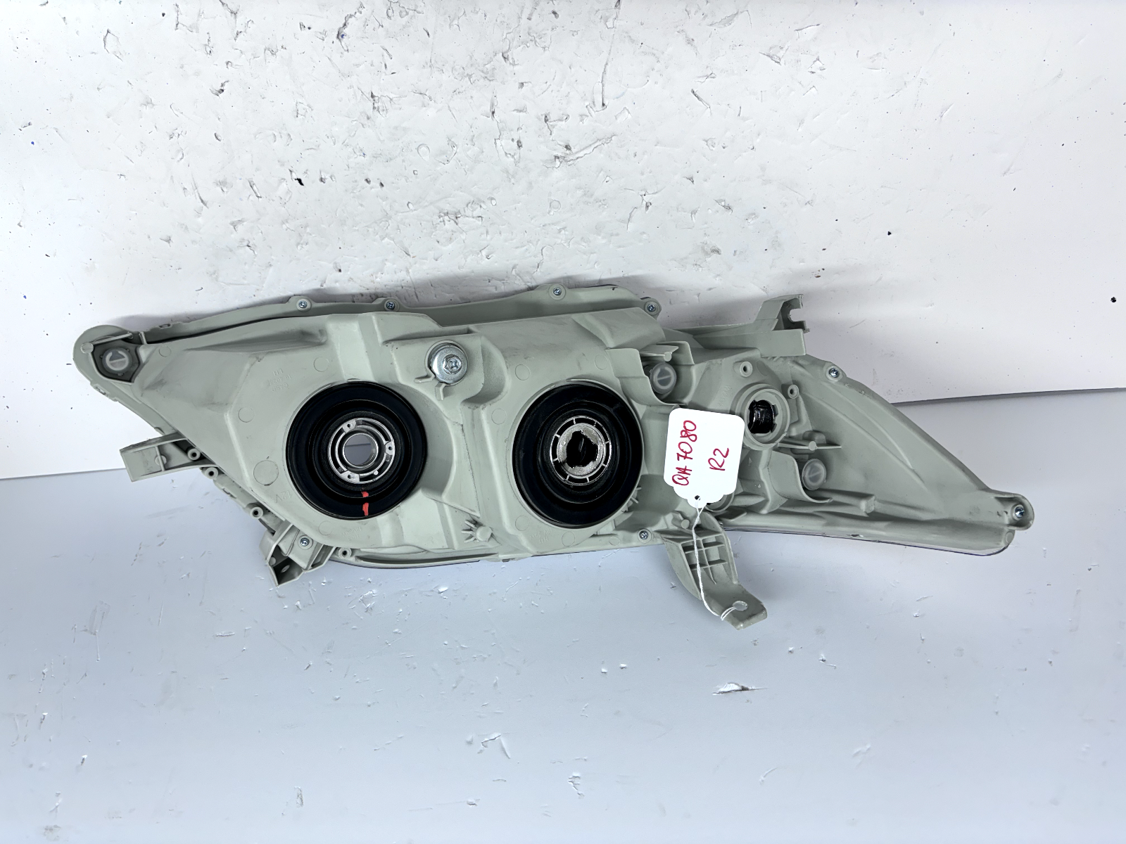 nice all tabs for 2010 2011 toyota camry front left headlight Item image 15