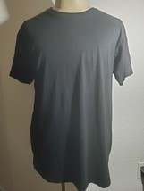 Men&#39;s Black Green Red Short Sleeve crew neck Fashion Shirt  NEW LARGE - £15.41 GBP
