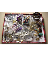 Vintage to Now Jewelry Lot 42 Pieces NO Junk (Lot #02) - £31.45 GBP