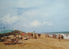 Rehoboth Beach Delaware Postcard Beach Umbrellas Swimmers Sun Bathers Ocean View - £7.58 GBP