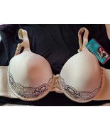 Lilyette bra 40D Nude Underwire Push Up padded 0893 - $459.46 MXN