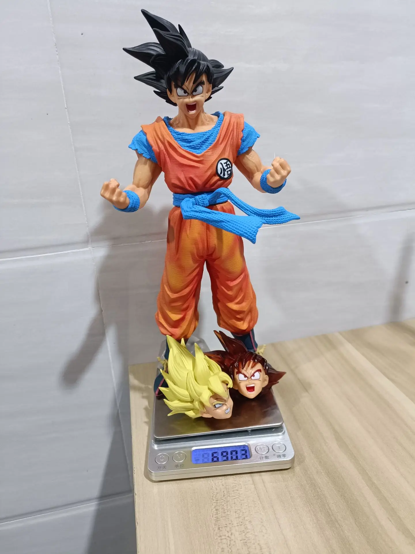 28 cm Bandai Dragon Ball Z Anime Figure GK Super Saiyan Son Goku Figure ... - £32.15 GBP