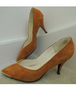 Ladies Shoes Size 8 M Gold / Desert Tan Suede 3 1/2&quot; Heel Pumps $110 Value - £29.33 GBP