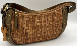 Fossil 1954 classic shoulder purse light brown woven with key tag 75082 - $550.53 MXN