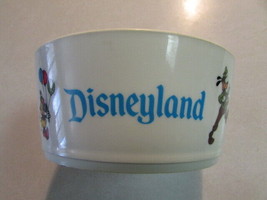 Vintage Disneyland Mickey Parade Plastic Child&#39;s Bowl 5 1/2&quot; X 2 1/2&quot; Warp Edge - £7.83 GBP