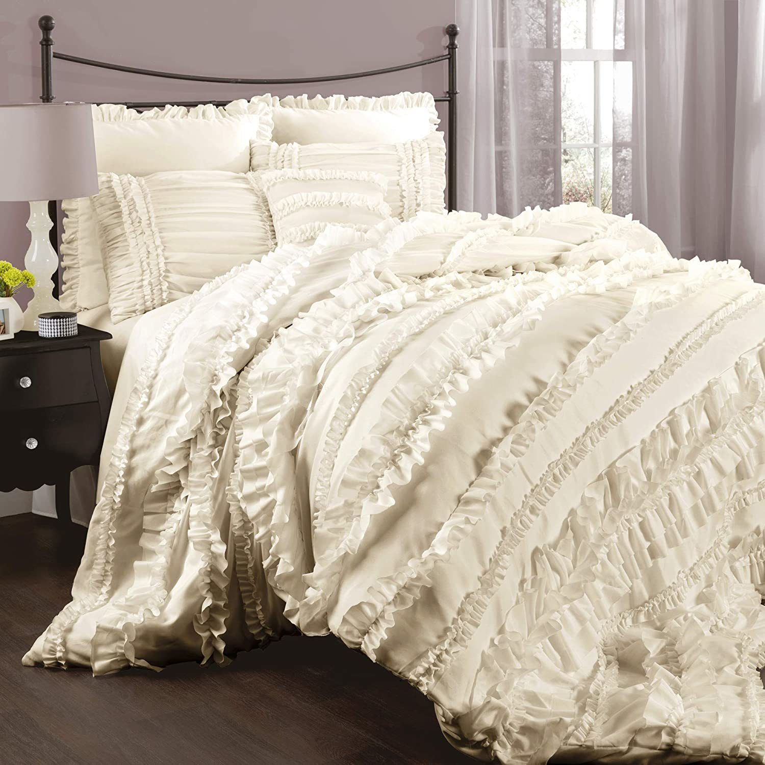 Full/Queen Lush Decor C07815P13 Belle Ruffled Shabby Chic 4 Pc. Set With Bed - $129.95