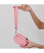 Nelly Nylon Card ID Wallet Wristlet Bubblegum Pink - €21,29 EUR