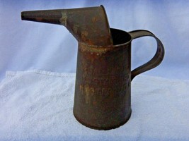 Vintage Metal Oil Can 1/4 Gal Liquid U.S. Standard Nyc Approved D.2 - £7.74 GBP