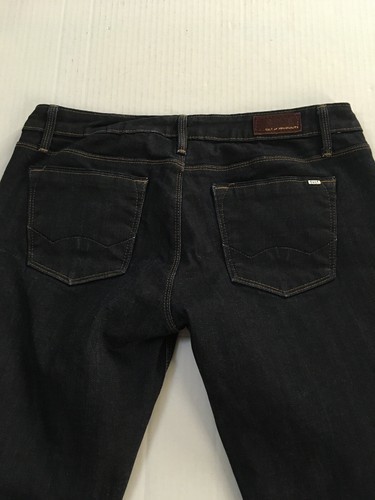 Size 30 ~ 30 x 29 ~ Cult Of Individuality Teaser Skinny Women’s Black Jeans - $27.26