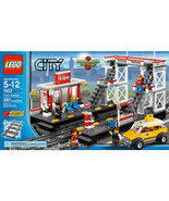 Lego City 7937 - Train Station Set - $3,596.22 MXN