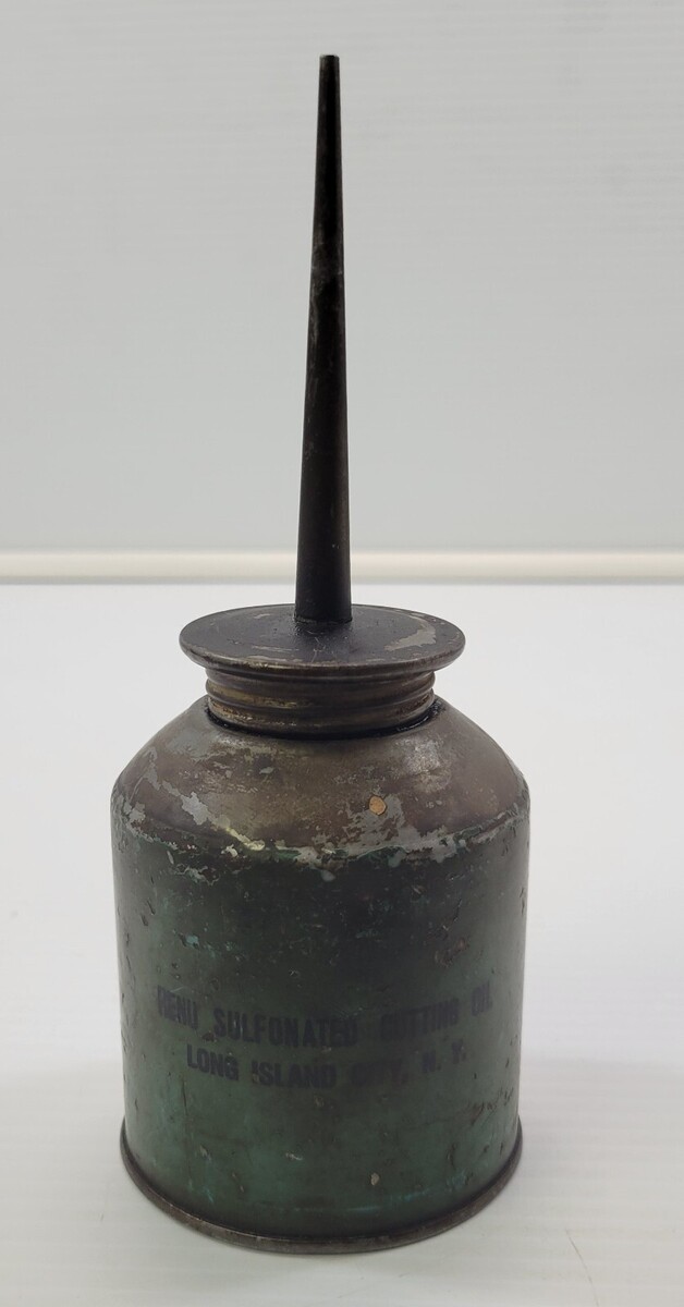 *Y3) Vintage Renu Sulfonated Cutting Oil Thumb Oiler Can Garage Shop Tool - $19.79