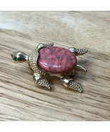 Vintage GERRYS Gold Tone Turtle Brooch Coral Orange Green Gem Eyes - £10.73 GBP