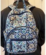 Vera Bradley Essential Compact Backpack Rucksack Book Bag Lisbon Medalli... - $1,104.48 MXN