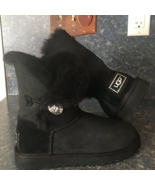 UGG Black Sheepskin MINI BAILEY BOW II Boot, S/N 1016501, Size 7 - $107.67 CAD