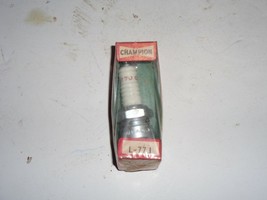 Champion L-77J Spark Plug Vintage - $6.93