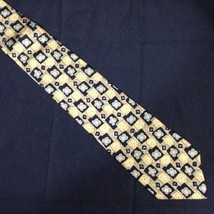 Gap Men&#39;s 100% Silk Tie Medallion Black and Gold 58&quot; L x 3.75&quot; W New - £6.16 GBP