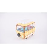 Peppa Pig Family Campervan Yellow Vehicle with Figures - €8,68 EUR