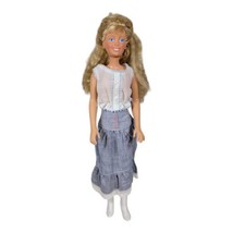 Hasbro 1987 Vintage Maxie Fashion Doll Blonde Hair Blue Eyes - £15.48 GBP