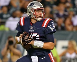 Mac Jones Signed Photo 8X10 Rp Autographed Picture New England Patriots Qb - £15.97 GBP