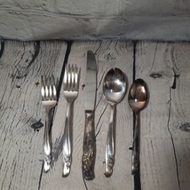 International EXQUISITE/Radiant Lady Silverplate 5 pc Silverware Setting Vintage - $18.80