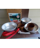 Mirro Backpacker Aluminum Mess Kit 7 Piece Incl Handle 2 Plates 2 Cups 2... - $570.01 MXN