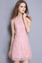 Unomatch Women Sleeveless High End Lace Covered Halter Dress Pink - £23.96 GBP