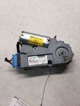 A6 2006 AUDI Roof Motor Authentic OEM - $35.59