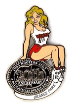 Hooters Restaurant 20th Anniversary Girl Orange Park Lapel Badge Pin - £11.77 GBP