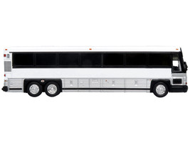 2001 MCI D4000 Coach Bus Plain White &quot;Vintage Bus &amp; Motorcoach Collection&quot; Limit - £55.83 GBP