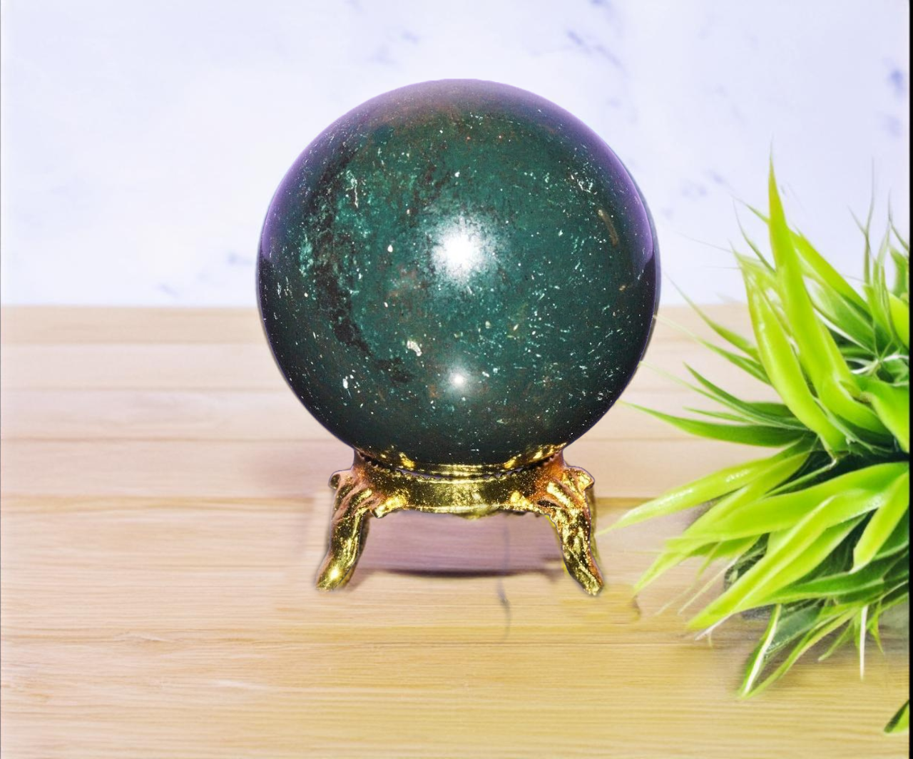195g 52mm Green Bloodstone Sphere Quartz Healing Ball + Golden Stand - $44.50