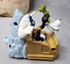 McDonald&#39;s Expedition Everest Goofy Train Happy Meal Toy #5 2020 Disney - £2.24 GBP