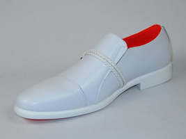 Men's Shoes The Cuban L TAYNO Leather Cap Toe Loafer White image 3