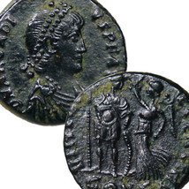 Arcadius. Victory Crowns Emperor &quot;Bravery Of The Army&quot; Rare Ric R3 Roman Empire - £113.87 GBP