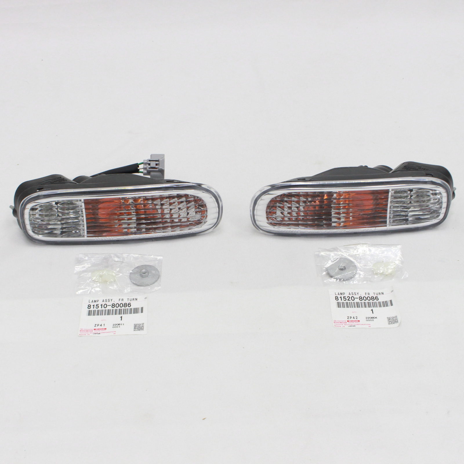 OEM Toyota Supra JZA80 Rear Side Marker Lights – Pair (Left & Right) 81750-14080 / 81760-14070
