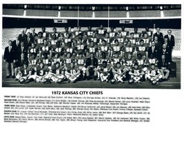 1972-73 KANSAS CITY CHIEFS 8X10 TEAM PHOTO FOOTBALL PICTURE NFL KC NFL - £3.95 GBP
