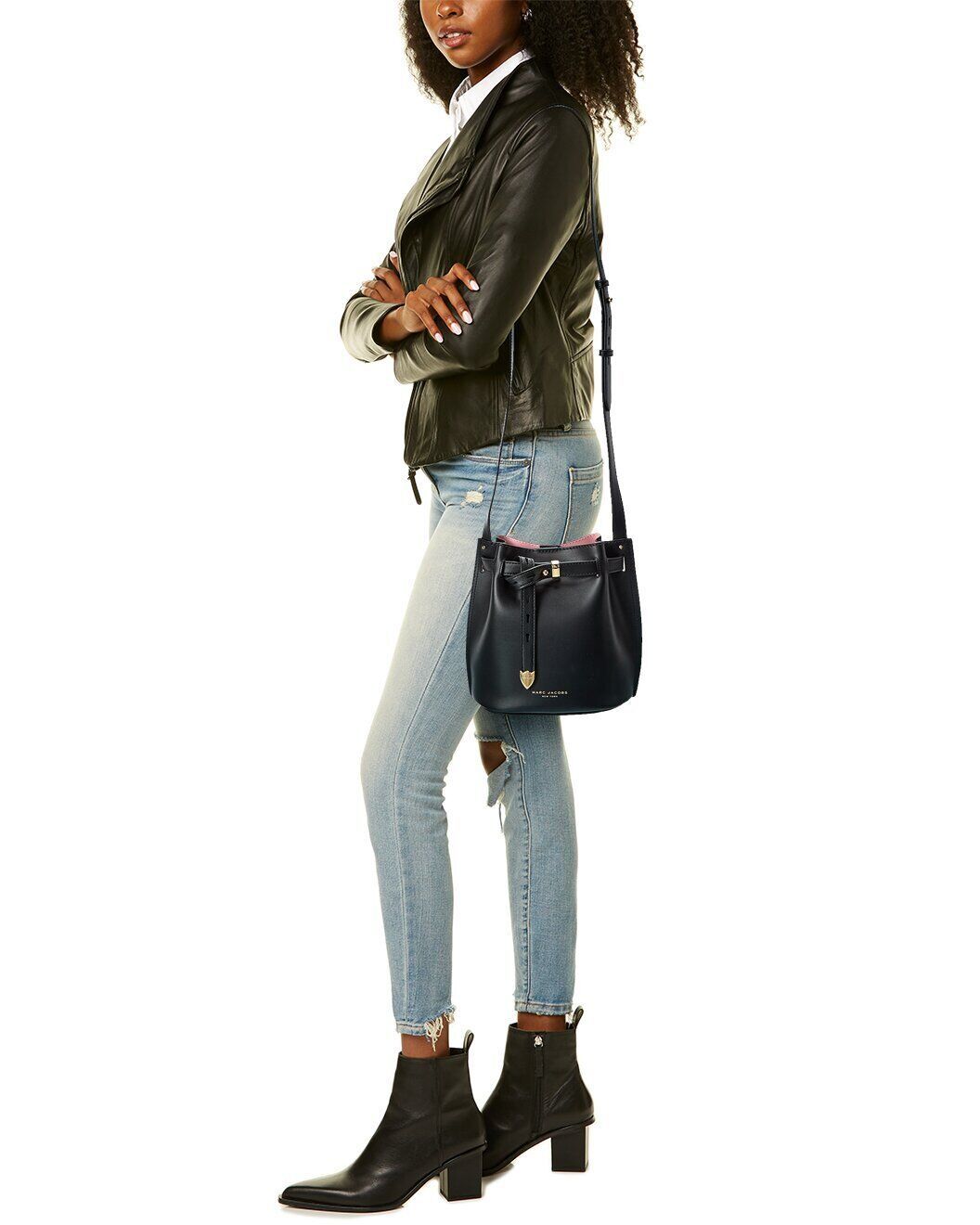 Marc Jacobs The Logo Leather Bucket Bag Crossbody ~NWT~ Black Item image 4