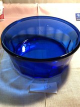 9&quot; Vintage GLColoc Serving Bowl Thumbprint Panels Cobalt Blue Made In France - £21.09 GBP