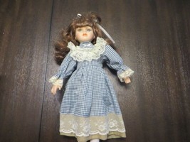 Victorian Style Brunette Blue Eyed 16&quot; Porcelain Doll EUC - £18.98 GBP