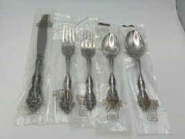 Oneida Heirloom Stainless Steel MICHELANGELO 15 pc Set (3 x 5pc Place Settings) - £95.89 GBP