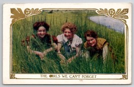 Three Ladies in the Grass The Girls we Can&#39;t Forget Postcard H22 - £5.60 GBP